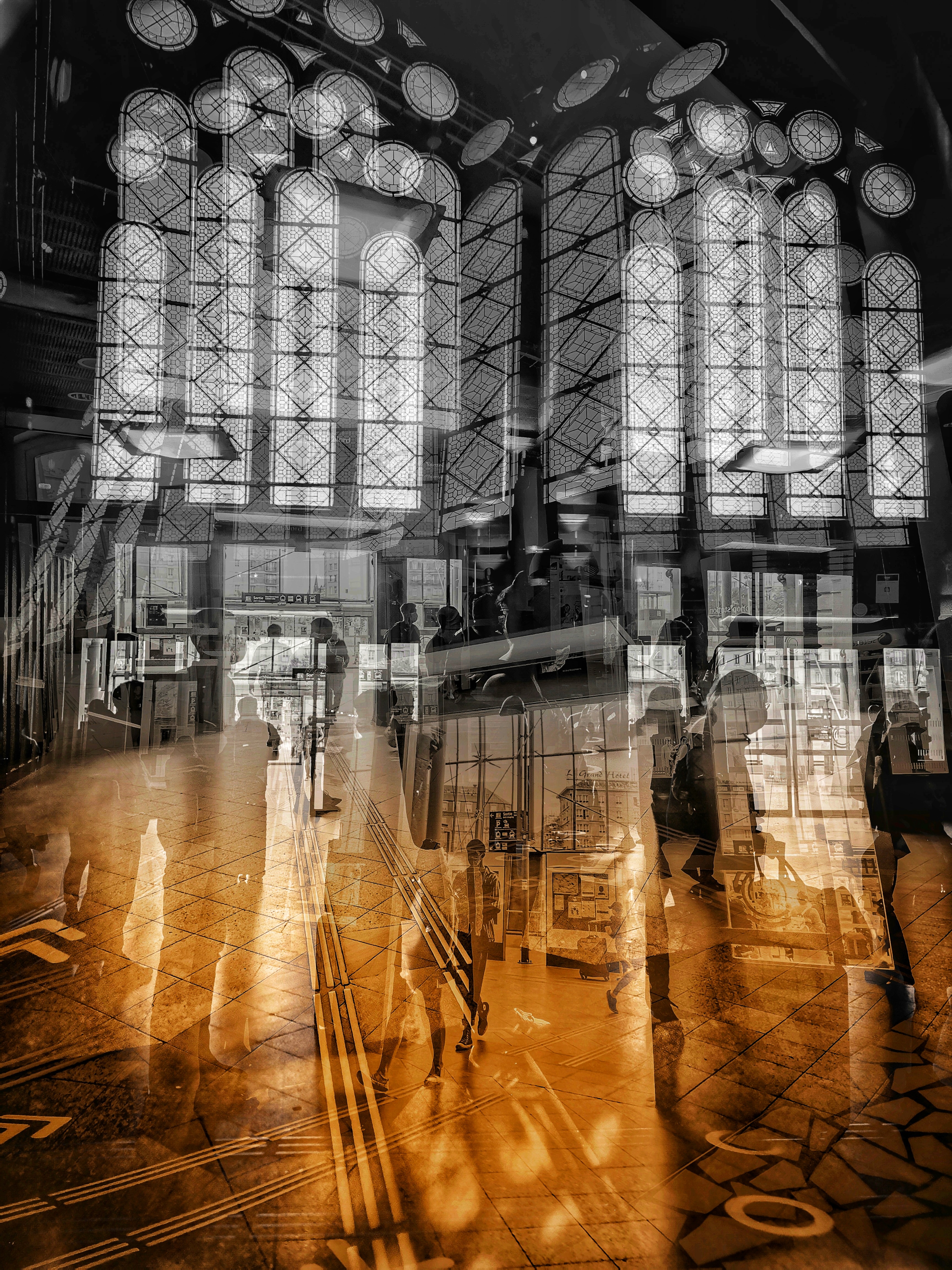 #CB.18 Title: Stargate